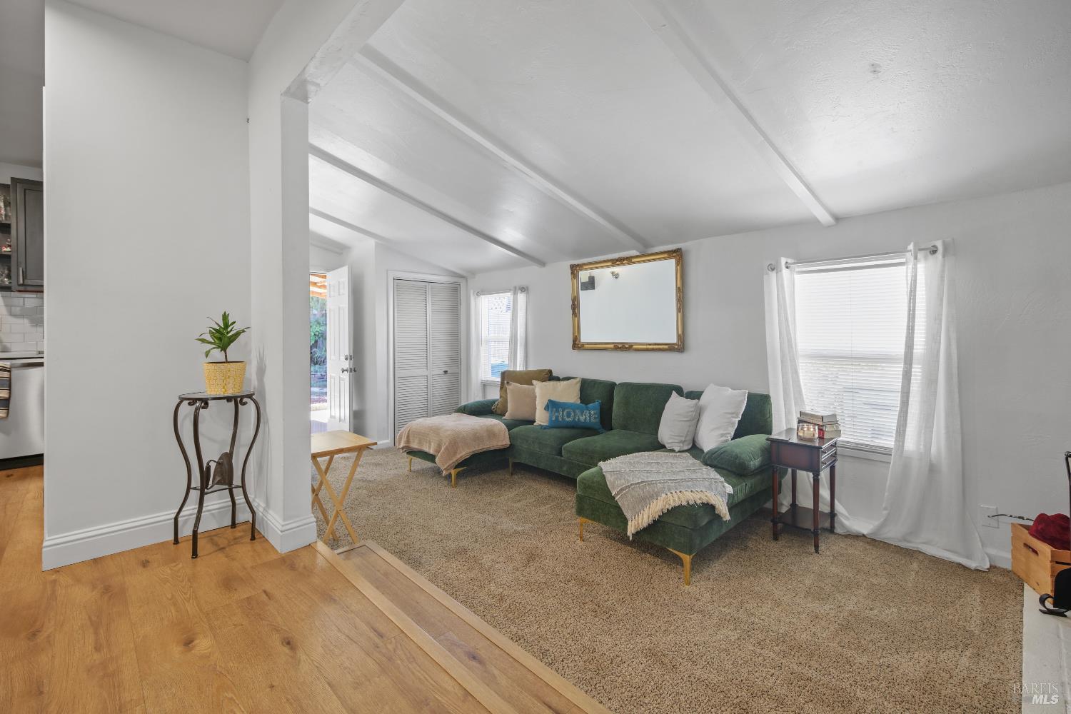 Detail Gallery Image 3 of 13 For 2751 Georgia St, Vallejo,  CA 94591 - 2 Beds | 1 Baths