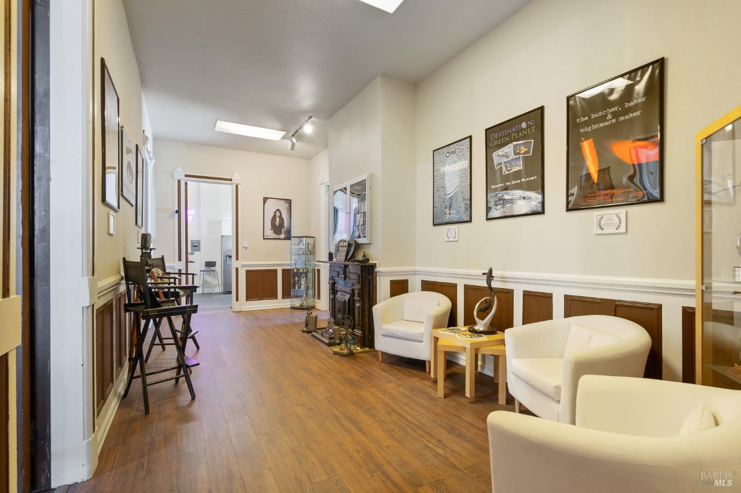 Detail Gallery Image 21 of 73 For 106 W J St, Benicia,  CA 94510 - – Beds | – Baths