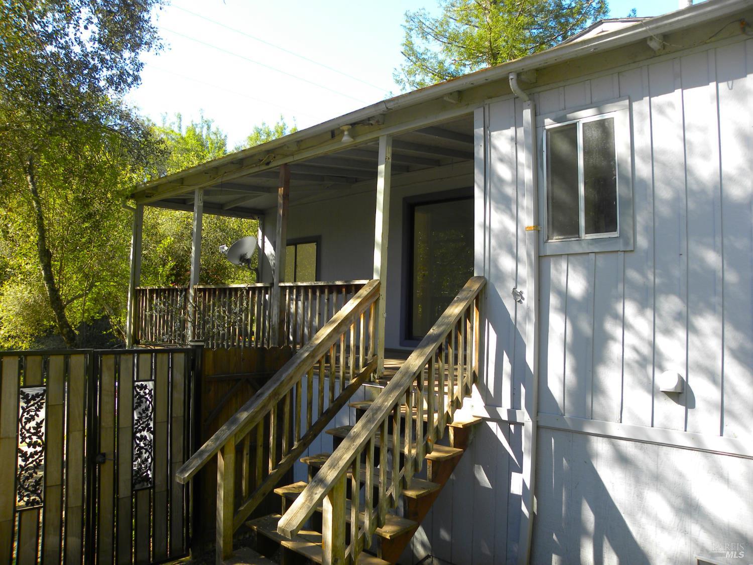 Detail Gallery Image 5 of 24 For 8260 Trenton Rd, Forestville,  CA 95436 - 3 Beds | 2 Baths