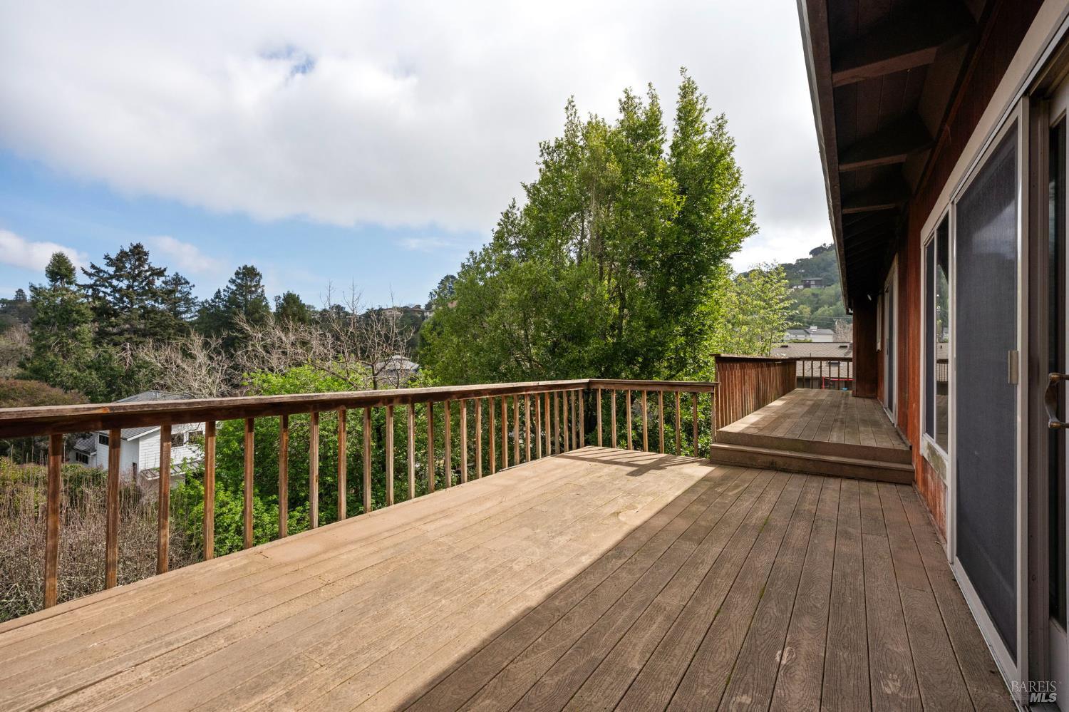 Detail Gallery Image 22 of 85 For 170 Irwin St, San Rafael,  CA 94901 - 3 Beds | 2 Baths