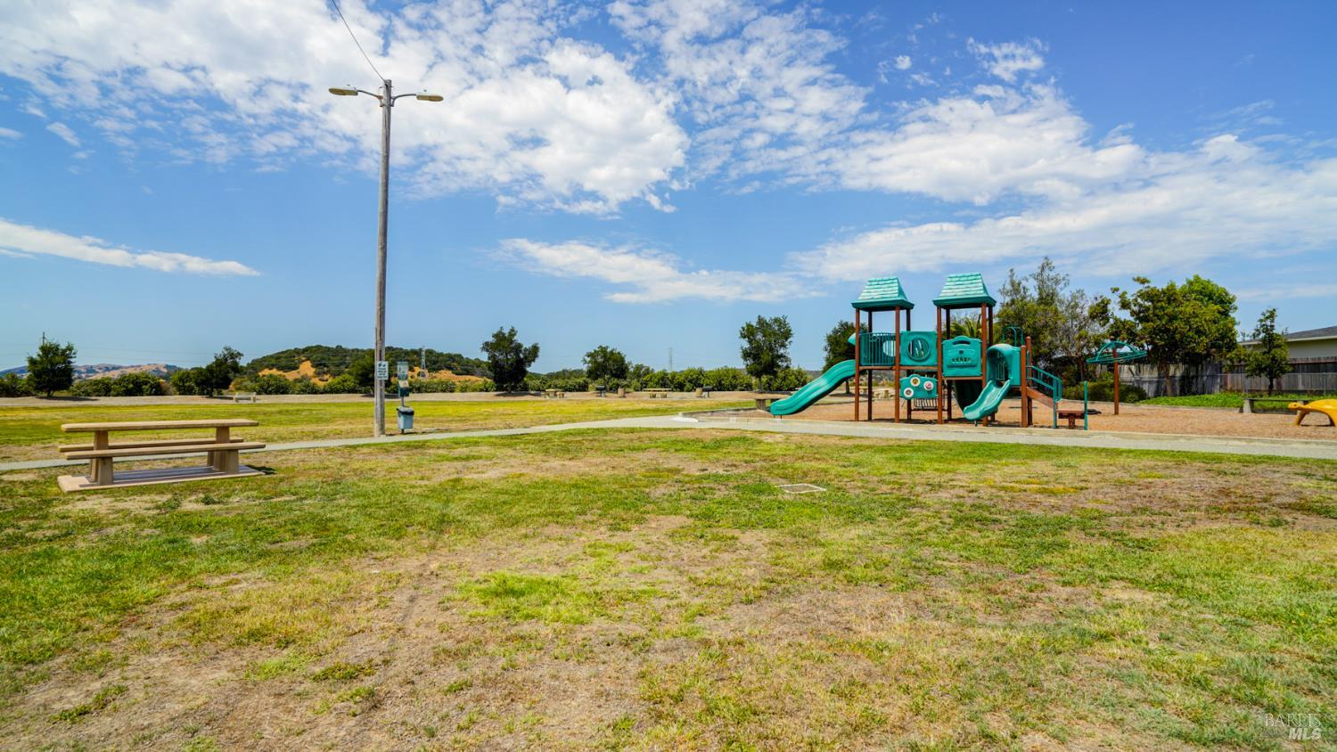 Detail Gallery Image 51 of 54 For 289 Montego Key, Novato,  CA 94949 - 3 Beds | 2 Baths