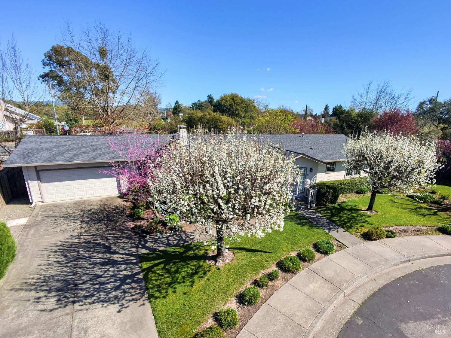 Detail Gallery Image 33 of 39 For 135 Fulton Pl, Windsor,  CA 95492 - 4 Beds | 3 Baths