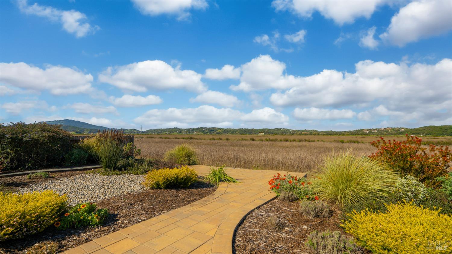 Detail Gallery Image 35 of 54 For 289 Montego Key, Novato,  CA 94949 - 3 Beds | 2 Baths