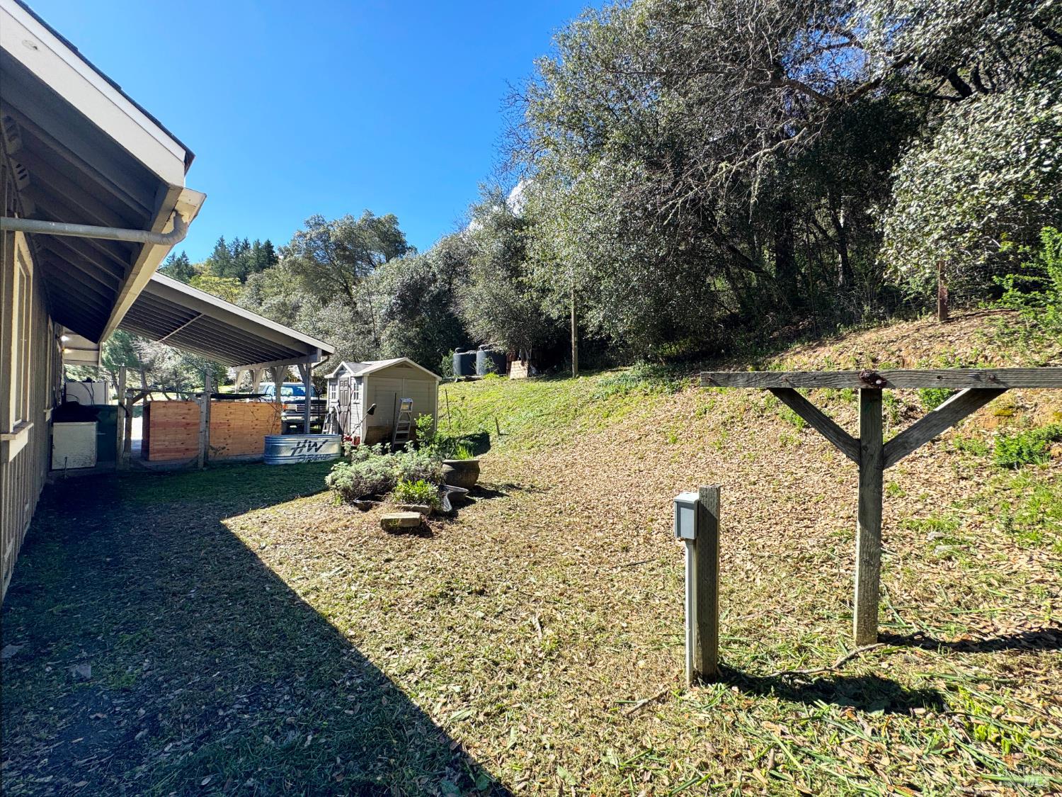 Detail Gallery Image 32 of 70 For 14605 Tomki Rd, Redwood Valley,  CA 95470 - 3 Beds | 2 Baths