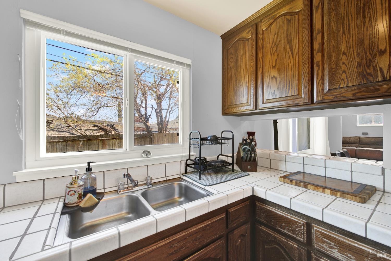 Detail Gallery Image 19 of 54 For 1424 Mckinley St, Fairfield,  CA 94533 - 4 Beds | 2/1 Baths