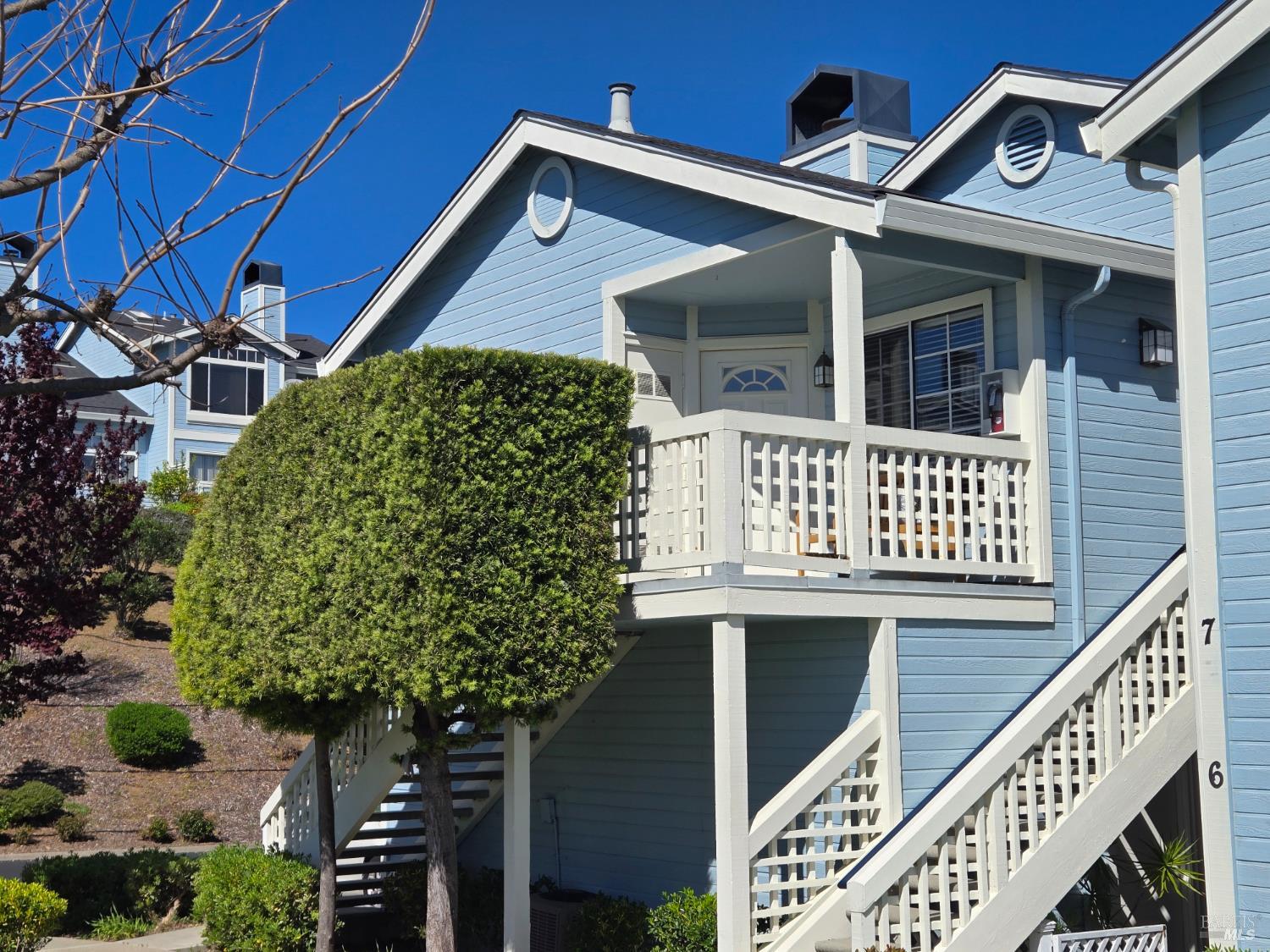 Detail Gallery Image 4 of 36 For 511 Timbercove St #8,  Vallejo,  CA 94591 - 2 Beds | 1 Baths