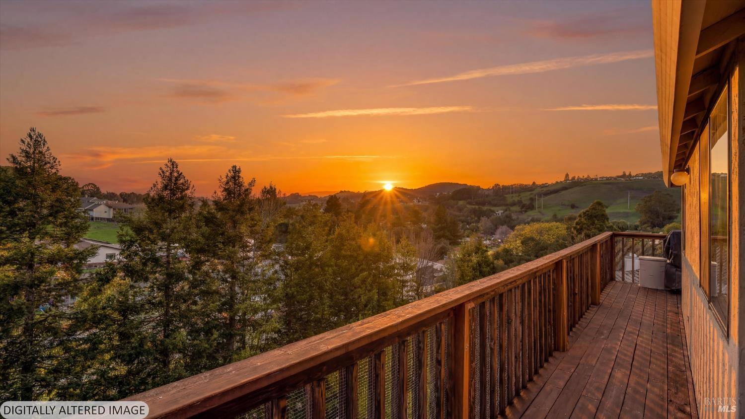 Detail Gallery Image 2 of 57 For 641 Lois Ln, El Sobrante,  CA 94803 - 4 Beds | 2/1 Baths