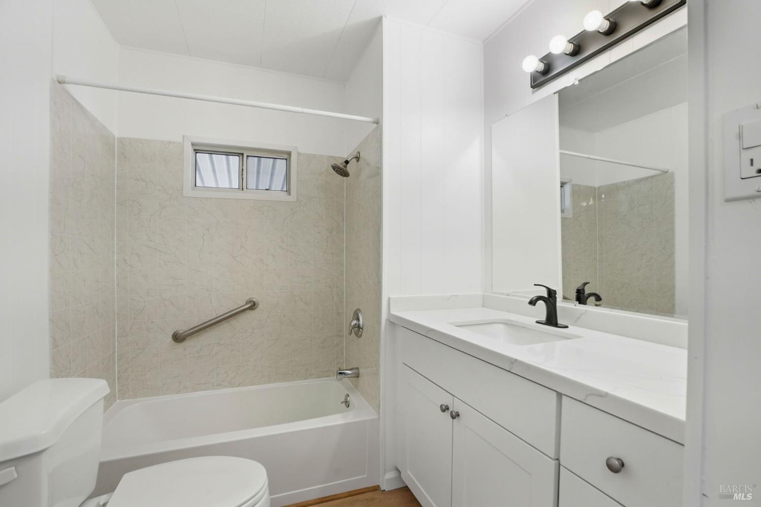 Detail Gallery Image 24 of 35 For 59 Colonial Park Dr, Santa Rosa,  CA 95403 - 2 Beds | 2 Baths