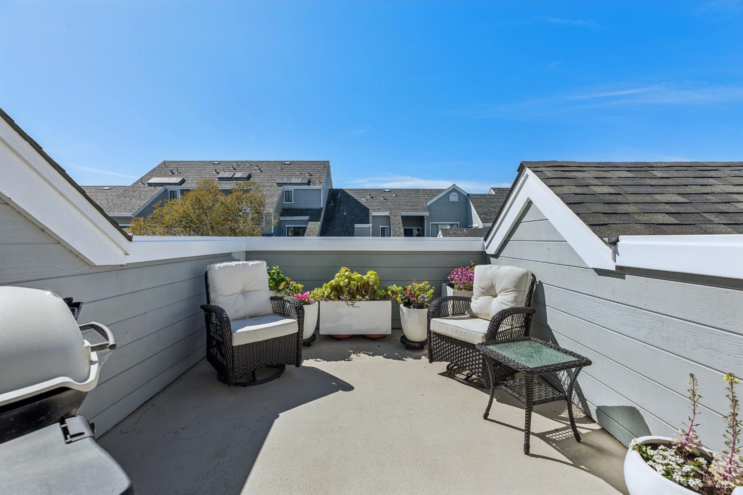 Detail Gallery Image 40 of 82 For 6060 Shelter Bay Ave, Mill Valley,  CA 94941 - 2 Beds | 2 Baths