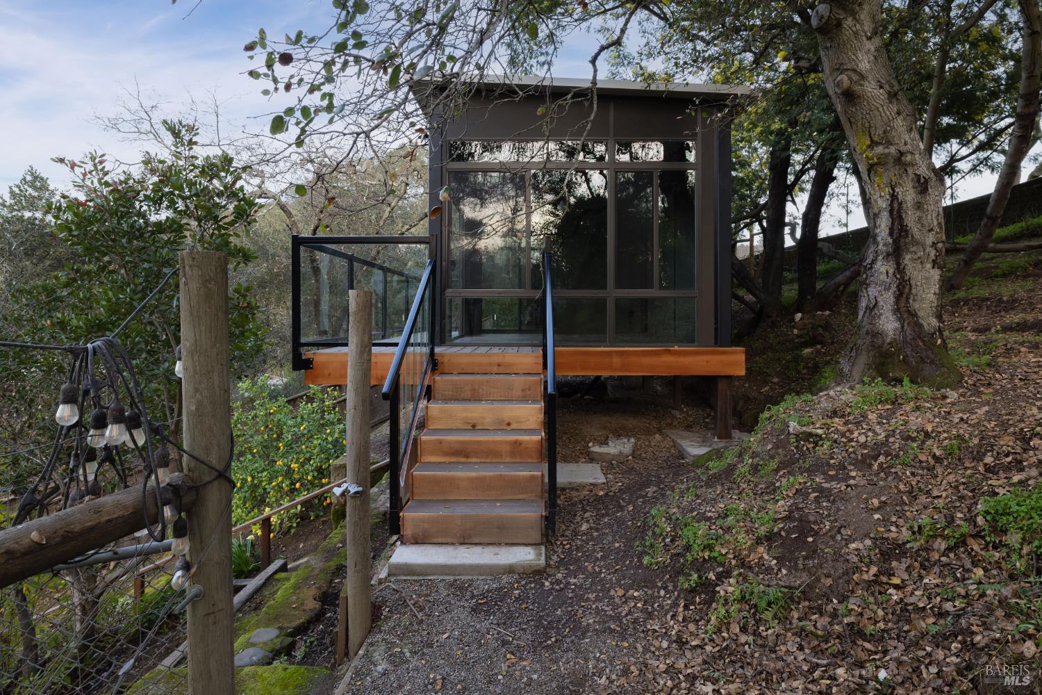 Detail Gallery Image 39 of 44 For 232 Sunnyside Ave, Sonoma,  CA 95476 - 4 Beds | 4 Baths