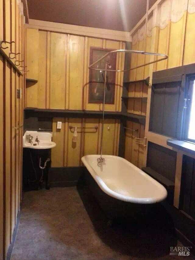 Detail Gallery Image 86 of 90 For 7456 Sir Francis Drake Blvd, Lagunitas,  CA 94938 - 4 Beds | 5 Baths