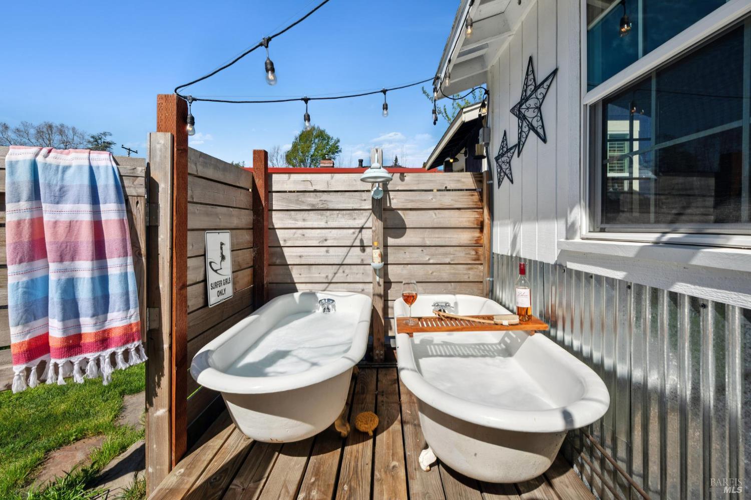 Detail Gallery Image 62 of 71 For 3056 Spring Creek Dr, Santa Rosa,  CA 95405 - 3 Beds | 1 Baths