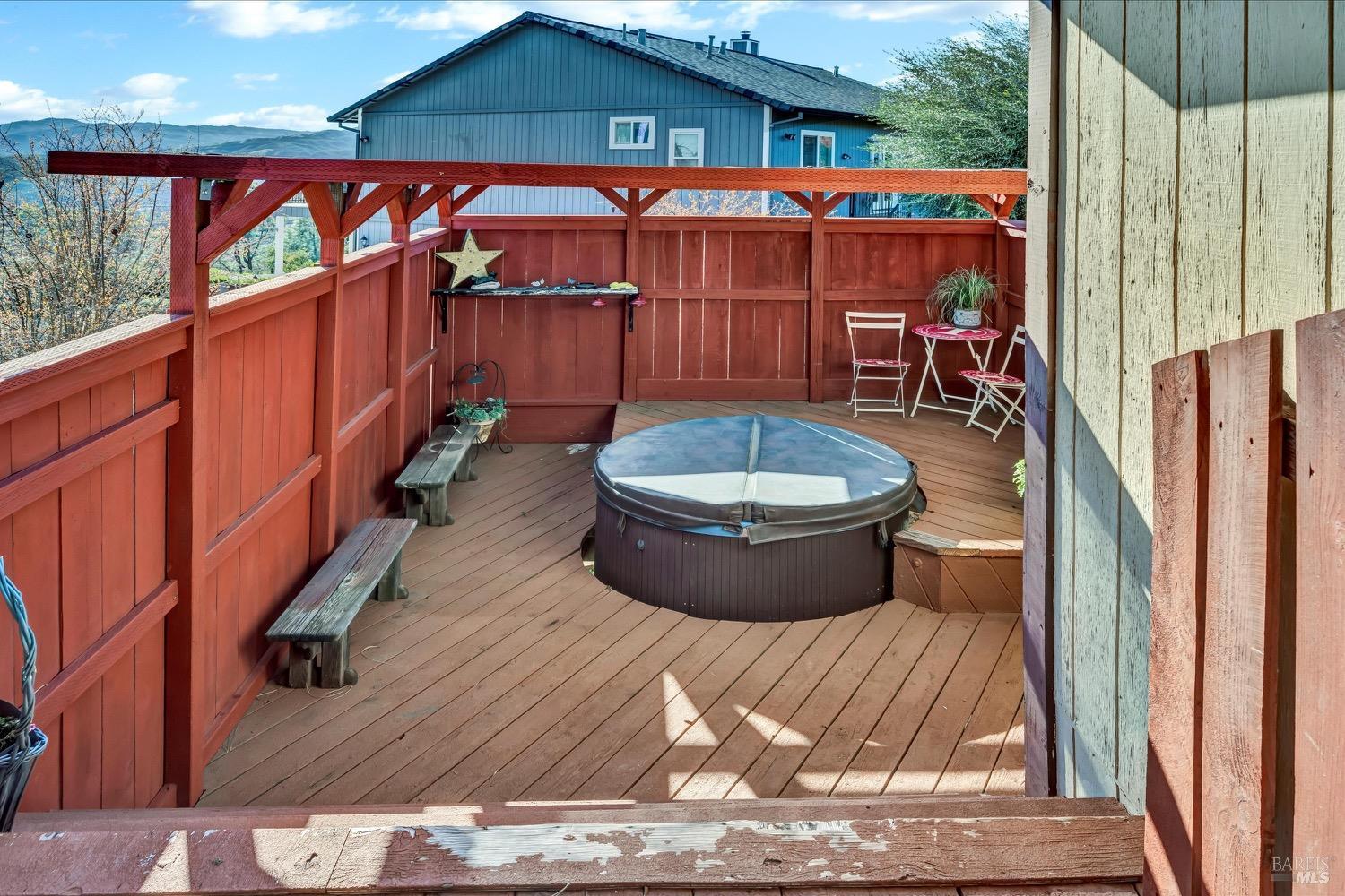 Detail Gallery Image 23 of 27 For 16593 Buckhorn Rd, Hidden Valley Lake,  CA 95467 - 2 Beds | 2 Baths