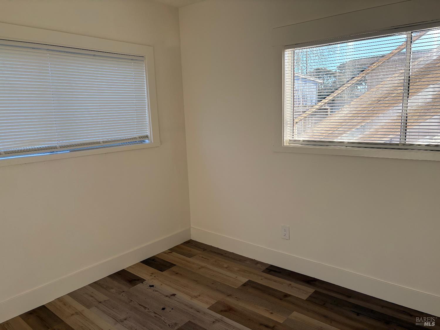 Detail Gallery Image 10 of 23 For 313 Roney Ave, Vallejo,  CA 94591 - 2 Beds | 1 Baths