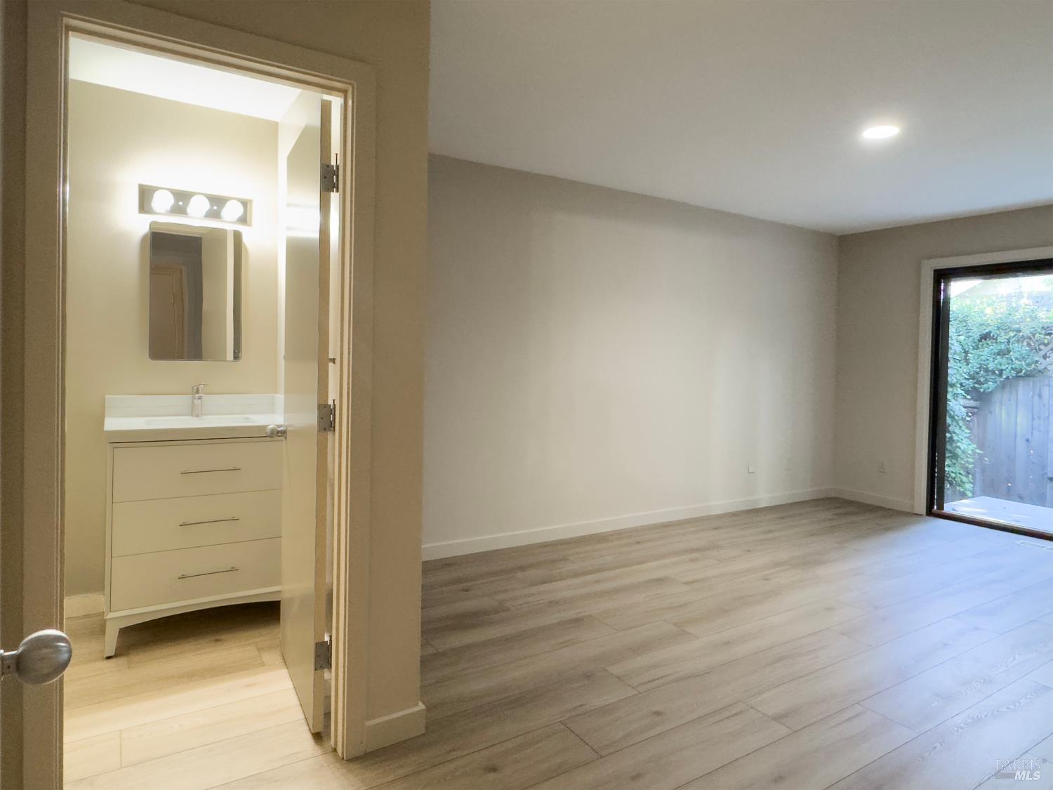 Detail Gallery Image 26 of 34 For 380 Las Casitas Ct, Sonoma,  CA 95476 - 2 Beds | 2 Baths