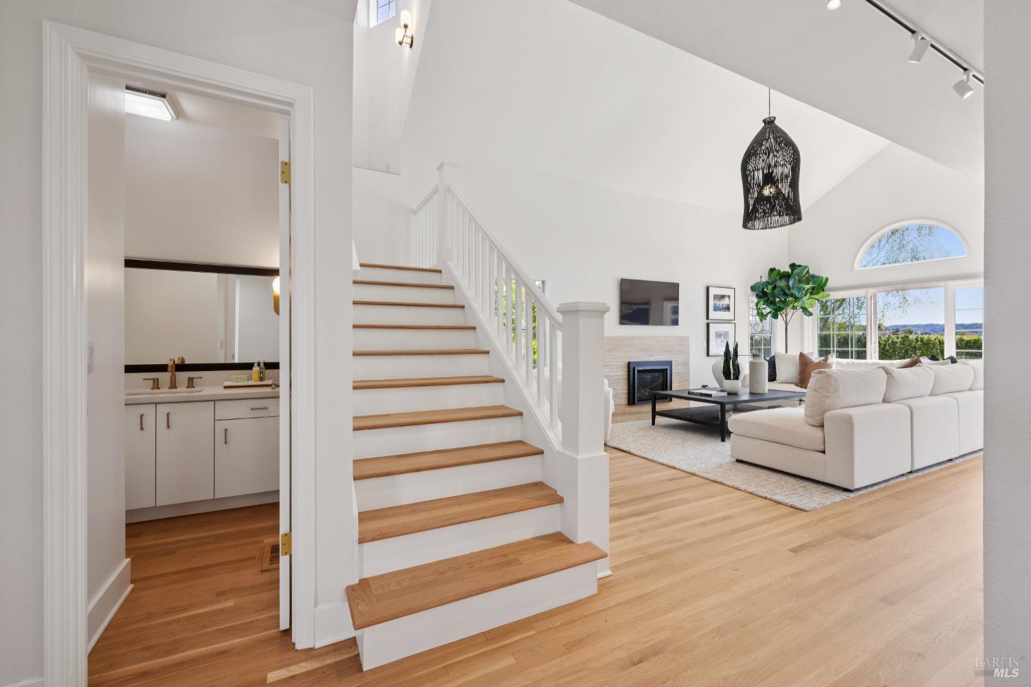 Detail Gallery Image 21 of 47 For 11 Gretchen Pl, Greenbrae,  CA 94904 - 4 Beds | 2/1 Baths