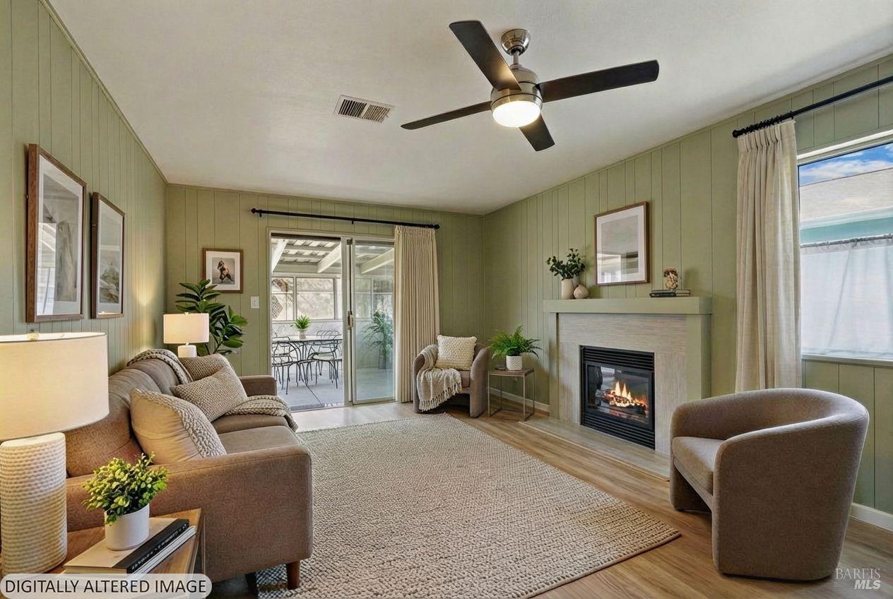 Detail Gallery Image 20 of 47 For 724 E Atlantic Ave, Fairfield,  CA 94533 - 4 Beds | 2 Baths