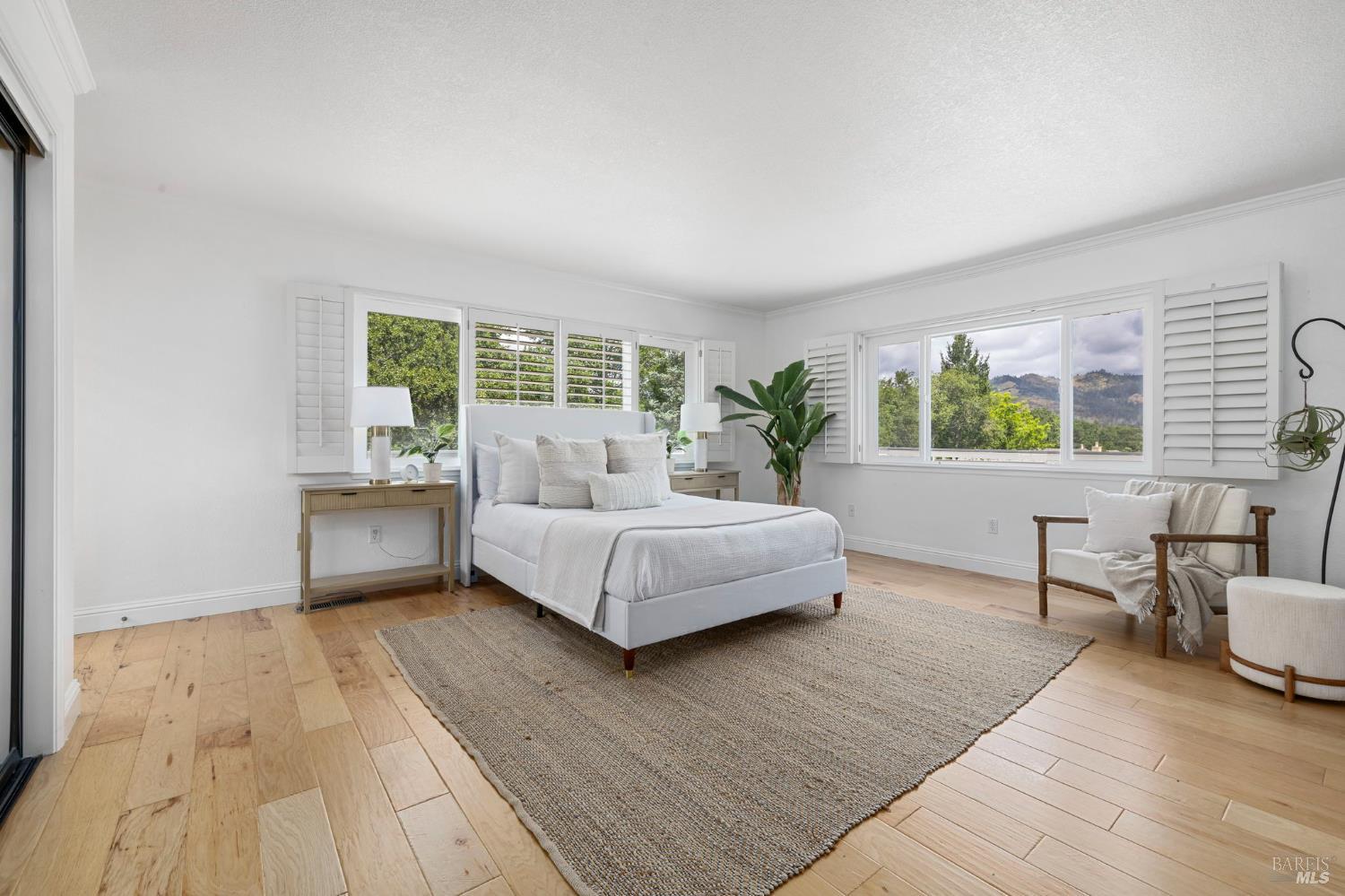 Detail Gallery Image 29 of 61 For 405 Crestridge Pl, Santa Rosa,  CA 95409 - 3 Beds | 2/1 Baths