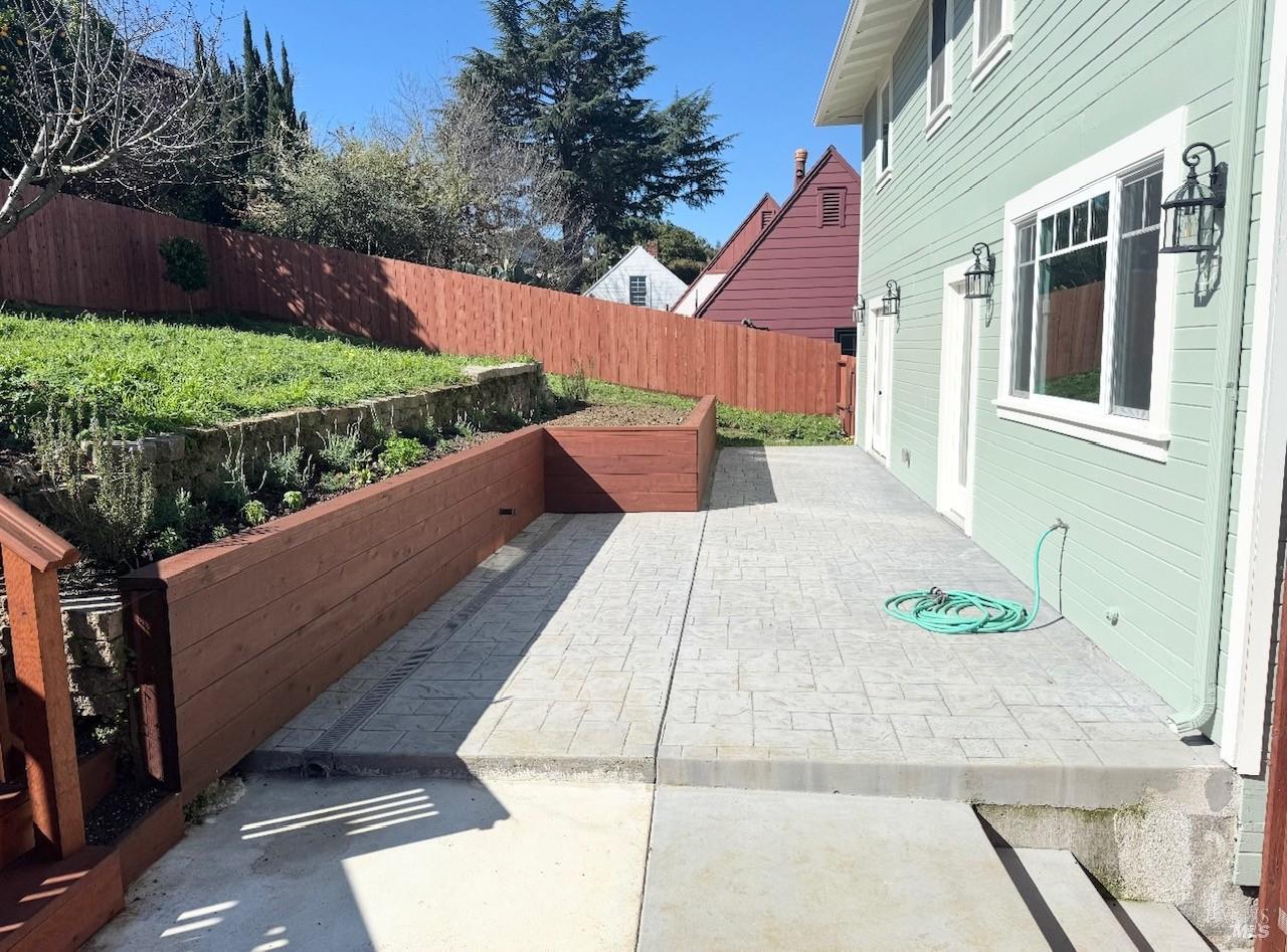 Detail Gallery Image 42 of 57 For 321 Alexander St, Crockett,  CA 94525 - 4 Beds | 3/1 Baths