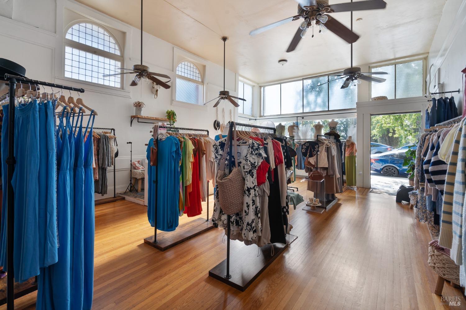 Detail Gallery Image 32 of 73 For 106 W J St, Benicia,  CA 94510 - – Beds | – Baths