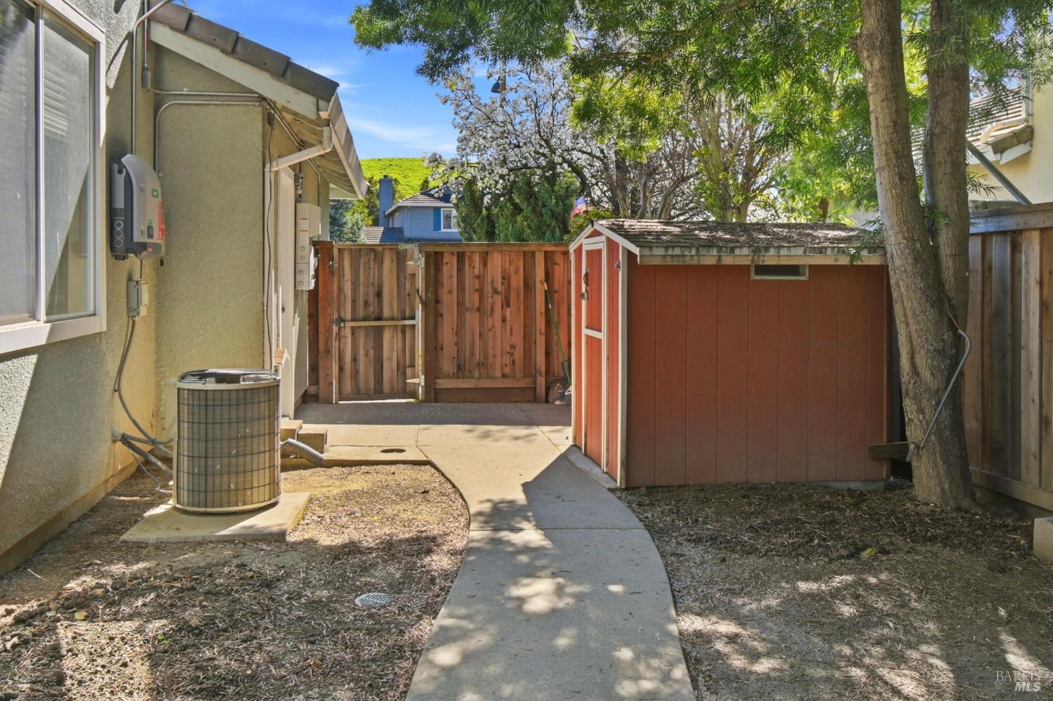 Detail Gallery Image 49 of 51 For 2707 Tuckaway Ct, Fairfield,  CA 94534 - 5 Beds | 3 Baths