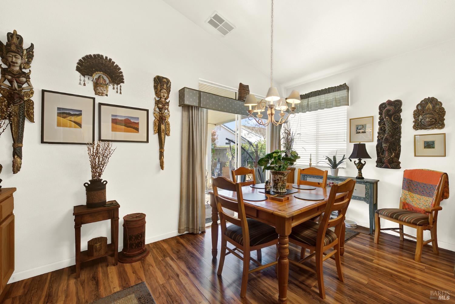 Detail Gallery Image 12 of 42 For 313 Trellis Ln, Vacaville,  CA 95687 - 2 Beds | 2 Baths