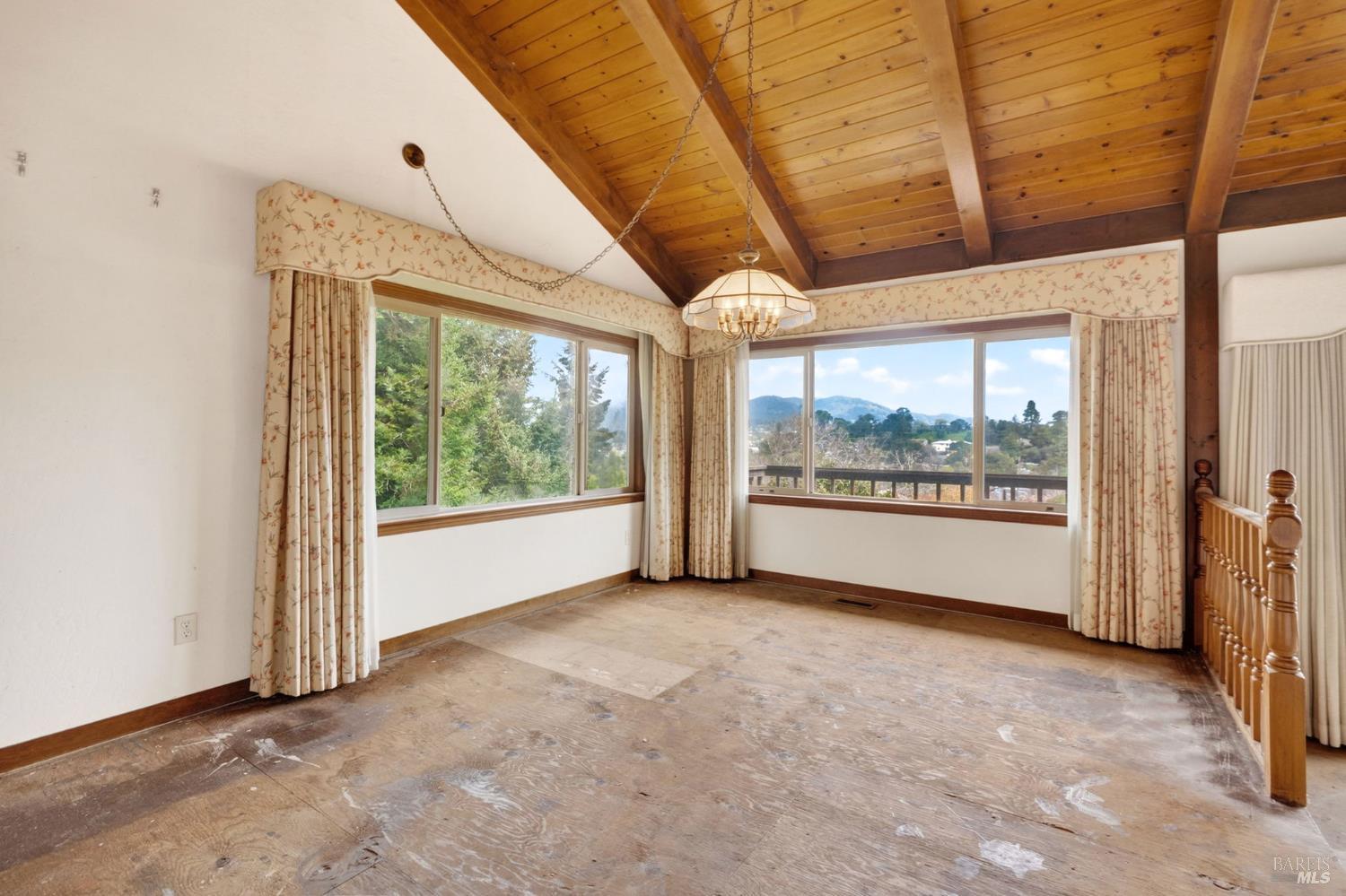 Detail Gallery Image 29 of 85 For 170 Irwin St, San Rafael,  CA 94901 - 3 Beds | 2 Baths