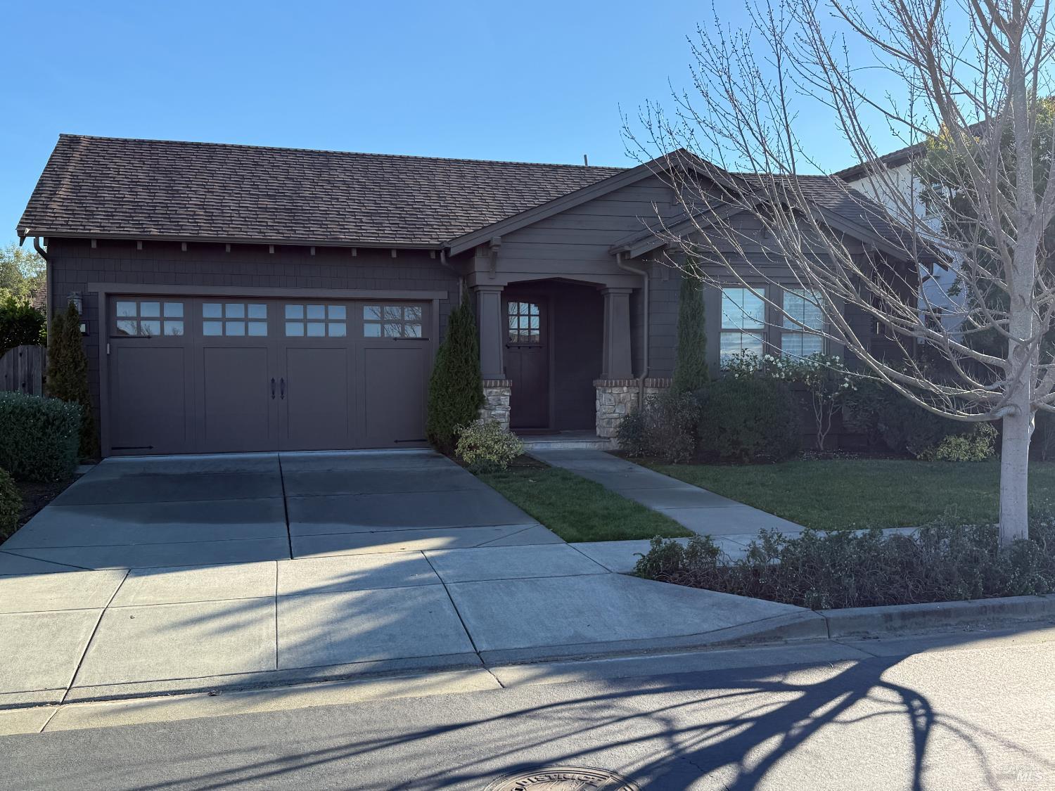 Front Image Thumbnail for BA326018320