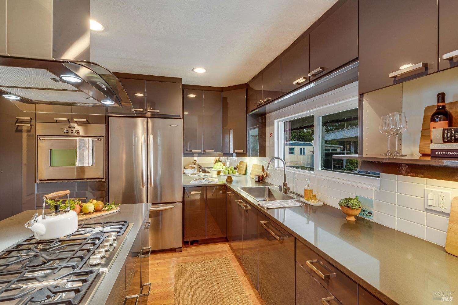 Detail Gallery Image 23 of 44 For 166 Seven Flags Cir, Sonoma,  CA 95476 - 2 Beds | 2 Baths