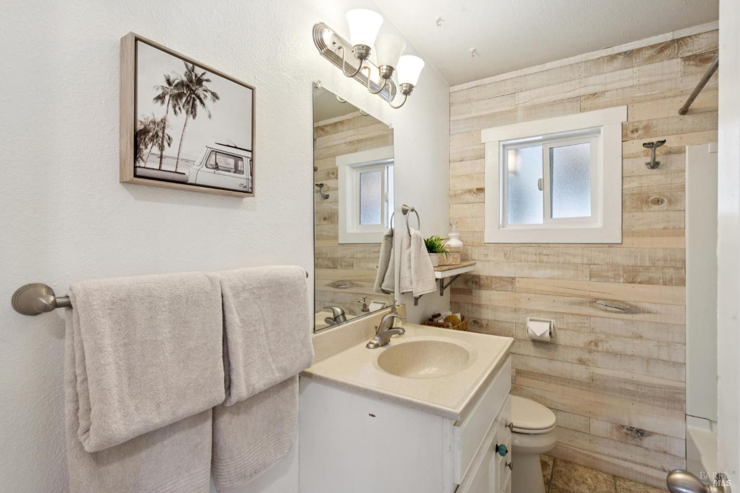 Detail Gallery Image 36 of 71 For 3056 Spring Creek Dr, Santa Rosa,  CA 95405 - 3 Beds | 1 Baths