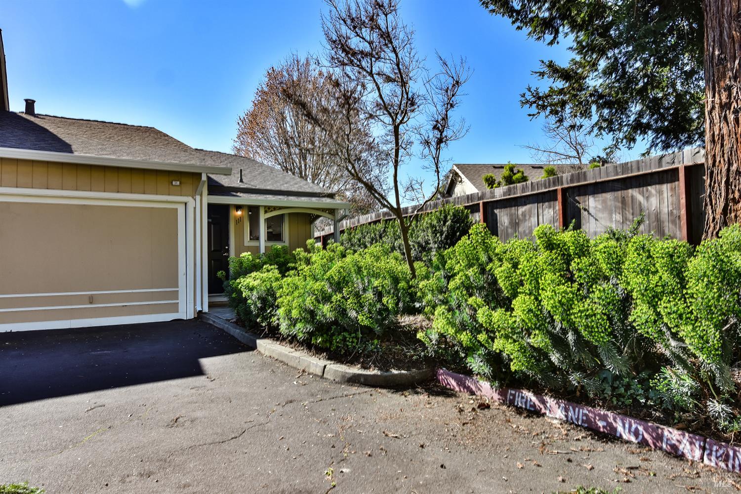 Detail Gallery Image 20 of 20 For 111 Acorn Dr, Petaluma,  CA 94952 - 1 Beds | 1 Baths