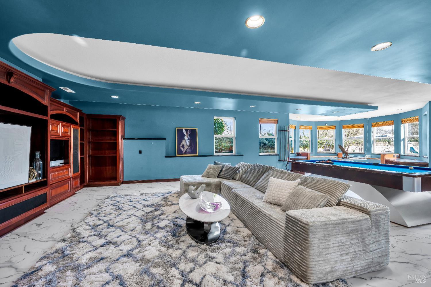 Detail Gallery Image 35 of 47 For 1051 S Main St, Willits,  CA 95490 - 3 Beds | 4 Baths