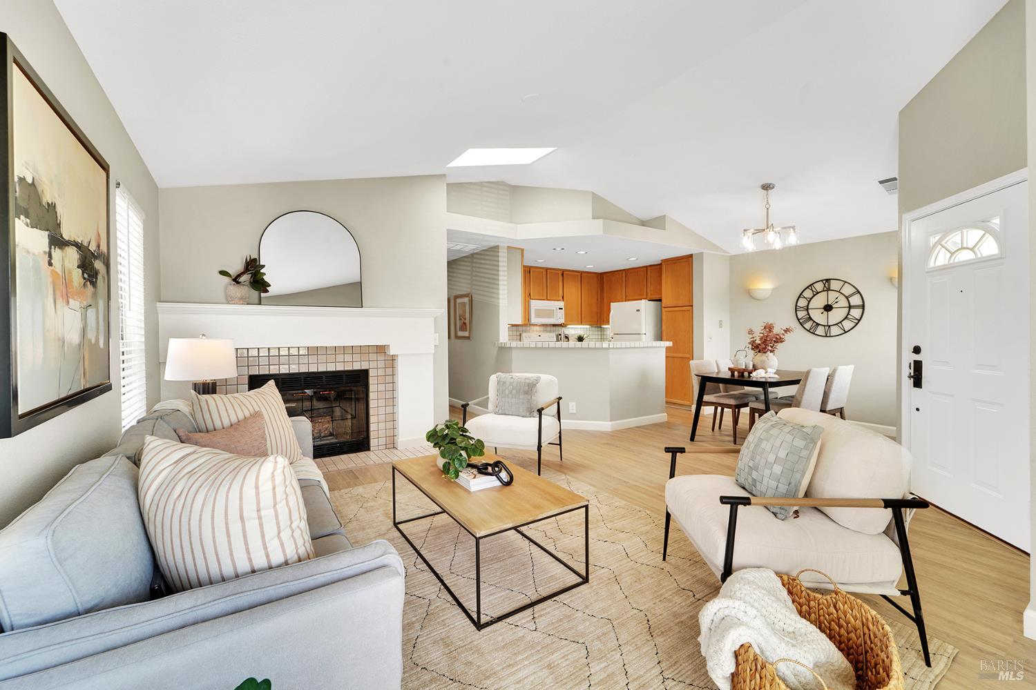 Detail Gallery Image 16 of 36 For 511 Timbercove St #8,  Vallejo,  CA 94591 - 2 Beds | 1 Baths