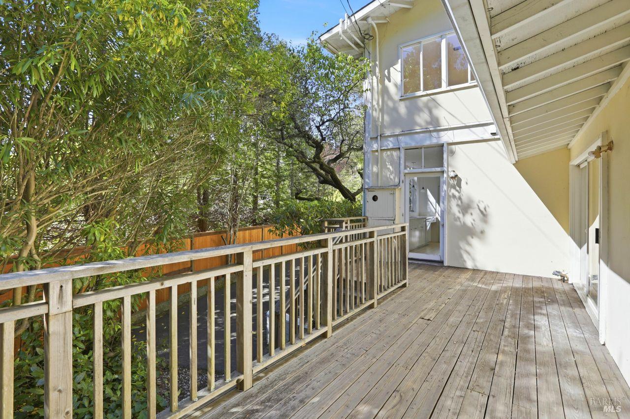 Detail Gallery Image 46 of 53 For 214 Poplar Dr, Kentfield,  CA 94904 - 4 Beds | 2/1 Baths