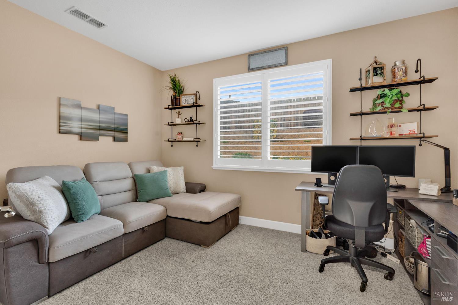 Detail Gallery Image 33 of 72 For 1841 Stockbridge Dr, Fairfield,  CA 94534 - 5 Beds | 4 Baths