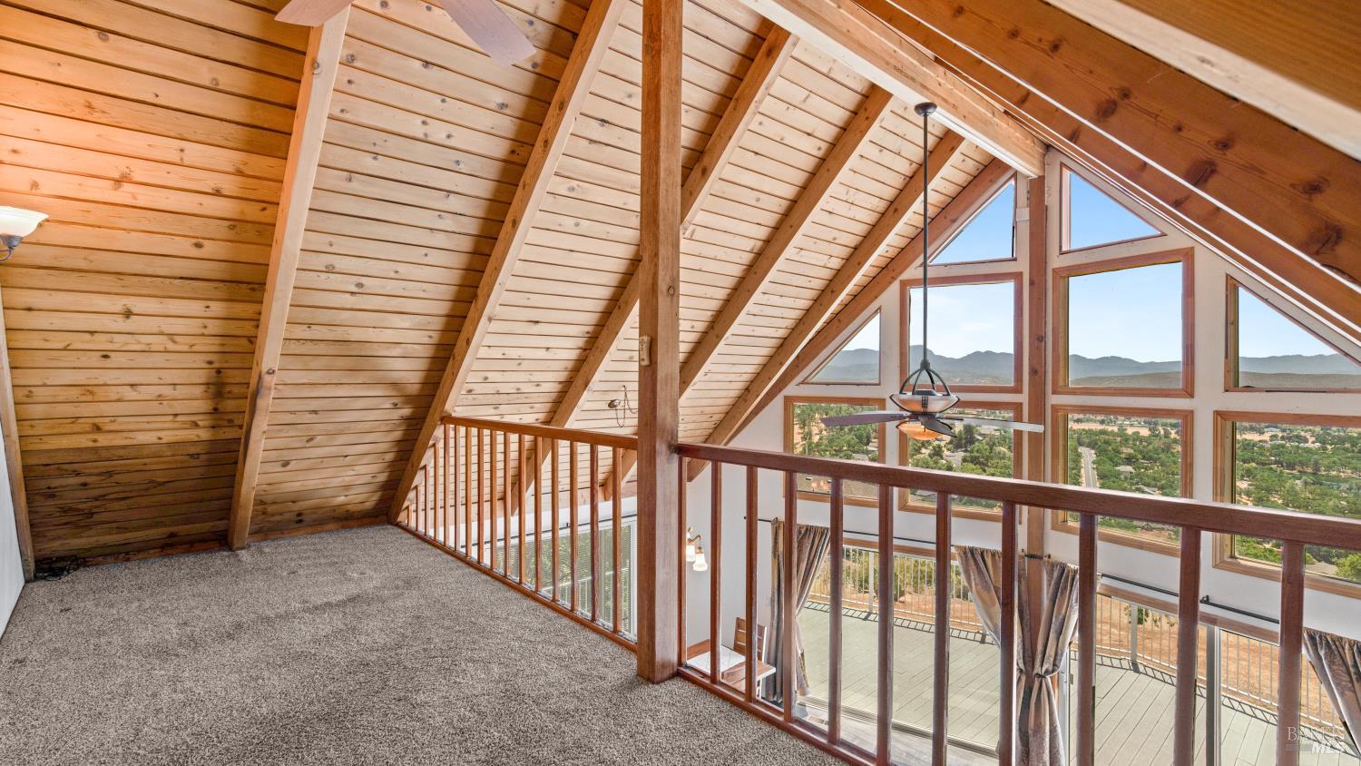 Detail Gallery Image 25 of 58 For 19383 Stonegate Rd, Hidden Valley Lake,  CA 95467 - 4 Beds | 3 Baths