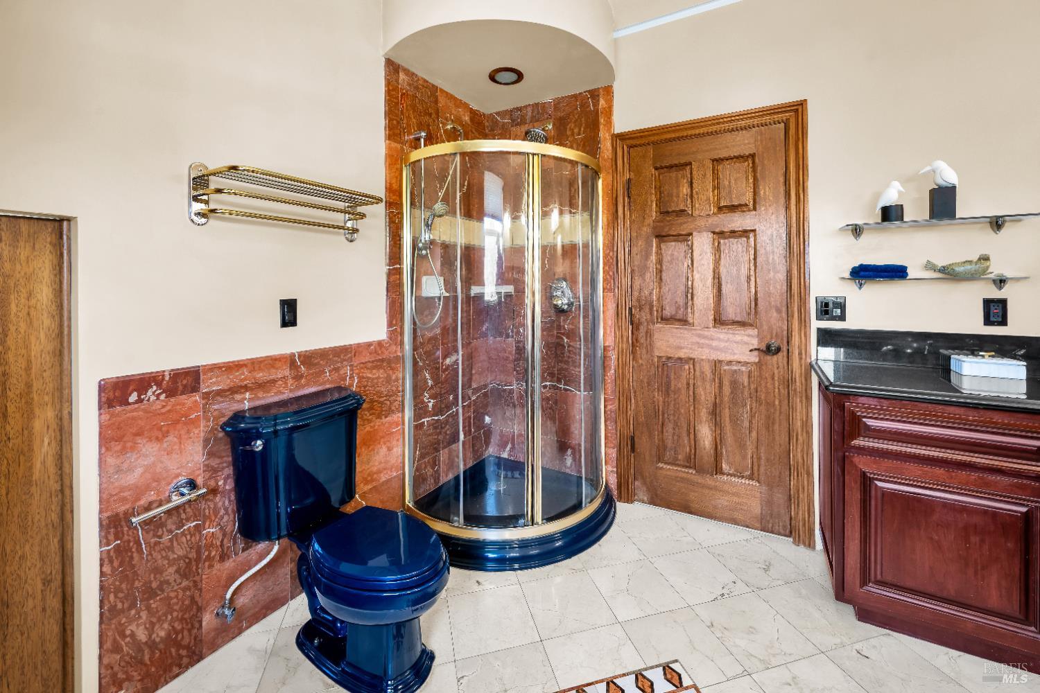 Detail Gallery Image 13 of 47 For 1051 S Main St, Willits,  CA 95490 - 3 Beds | 4 Baths