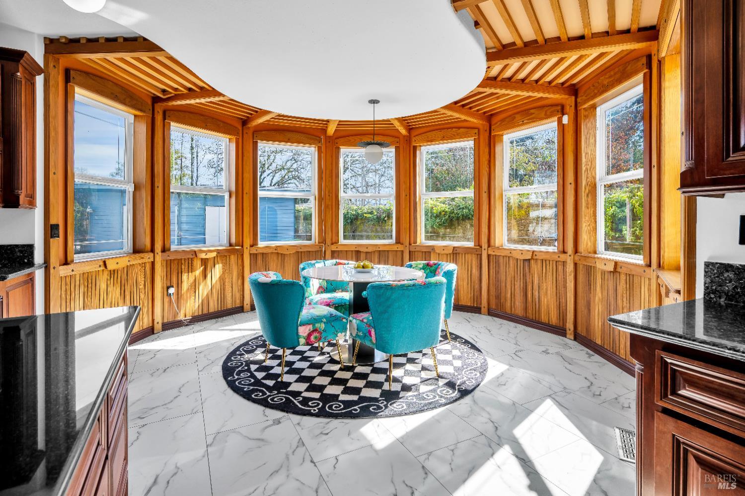 Detail Gallery Image 30 of 47 For 1051 S Main St, Willits,  CA 95490 - 3 Beds | 4 Baths