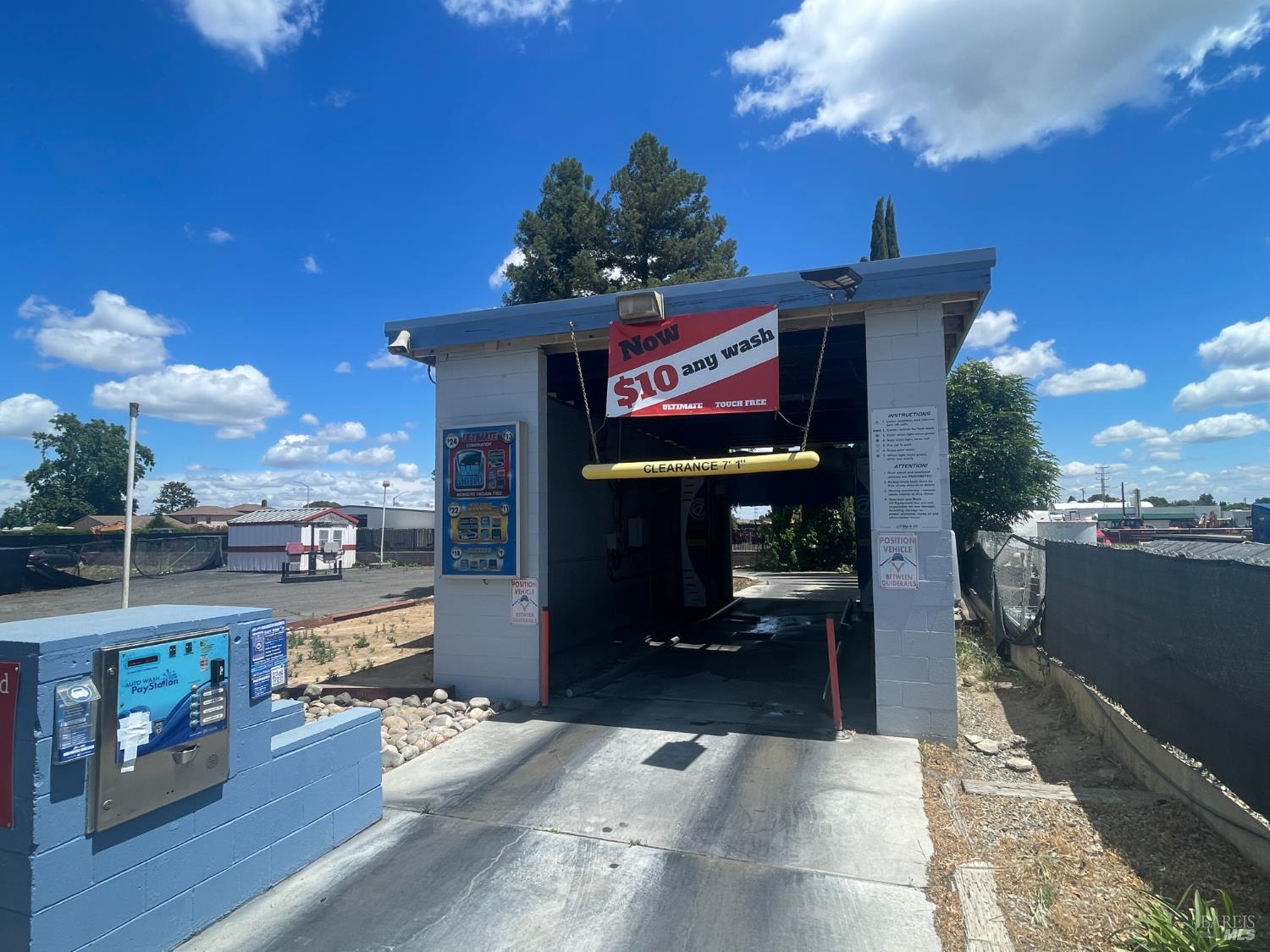 Detail Gallery Image 4 of 9 For 720 N Adams St, Dixon,  CA 95620 - – Beds | – Baths