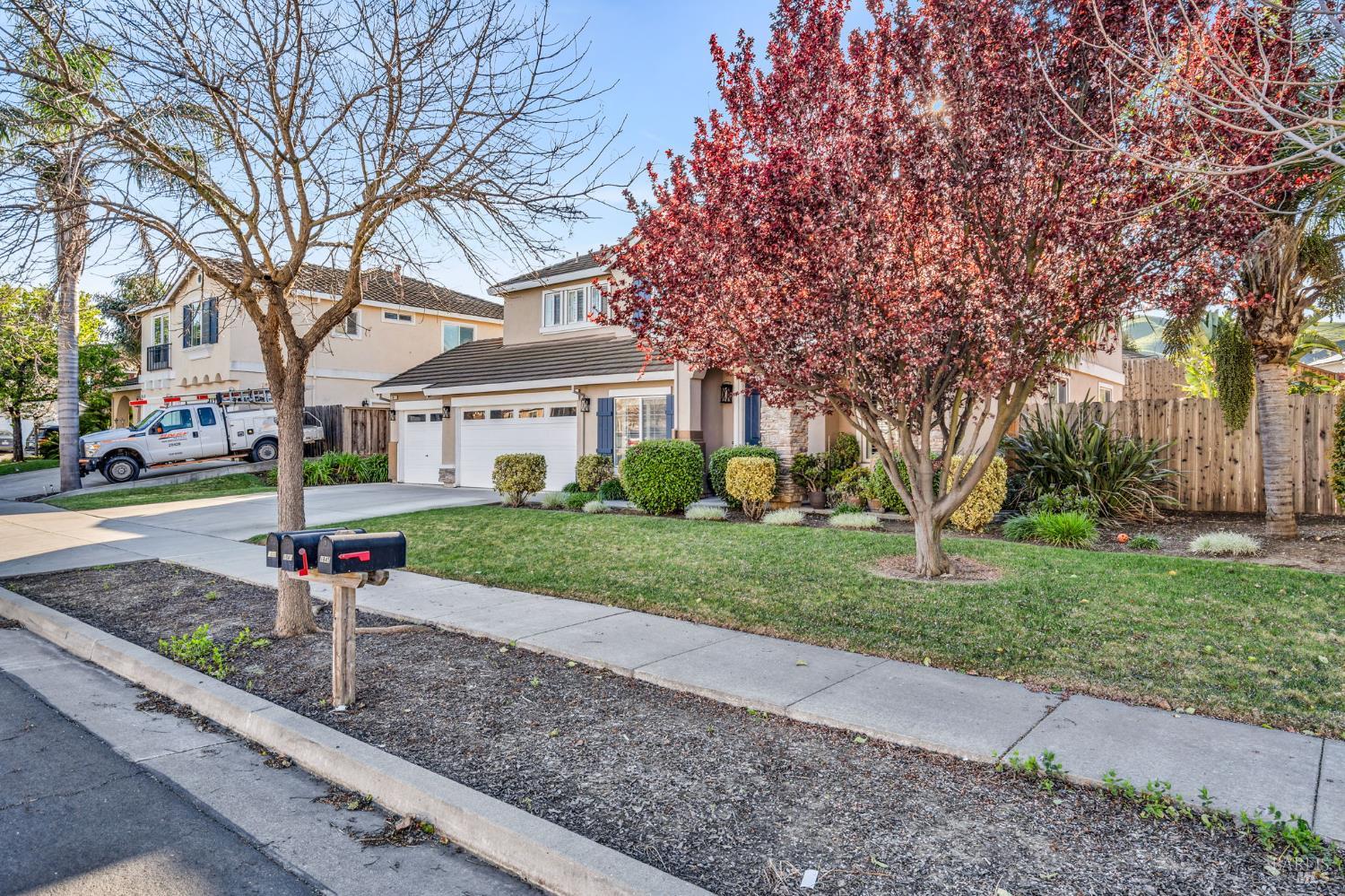 Detail Gallery Image 2 of 72 For 1841 Stockbridge Dr, Fairfield,  CA 94534 - 5 Beds | 4 Baths