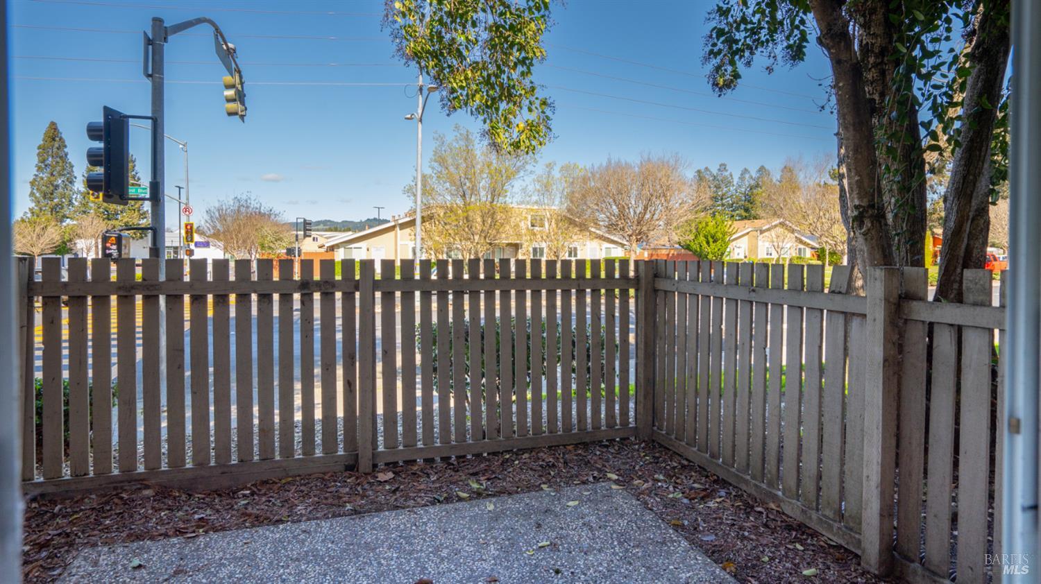 Detail Gallery Image 23 of 26 For 1305 Southwest Blvd a,  Rohnert Park,  CA 94928 - 2 Beds | 1 Baths