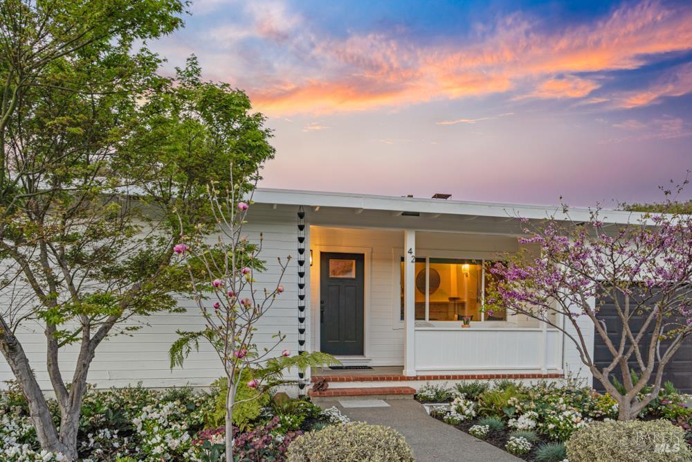 Detail Gallery Image 50 of 60 For 42 Billou St, San Rafael,  CA 94901 - 3 Beds | 2 Baths