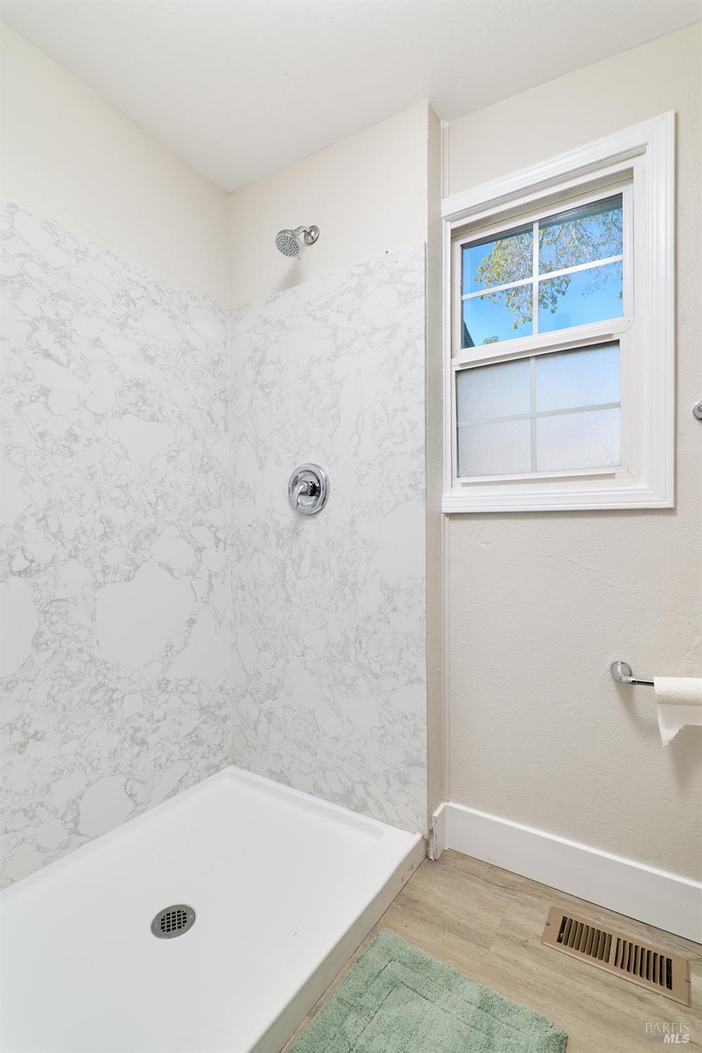 Detail Gallery Image 23 of 28 For 90 Manville Ave, Pittsburg,  CA 94565 - 3 Beds | 2 Baths