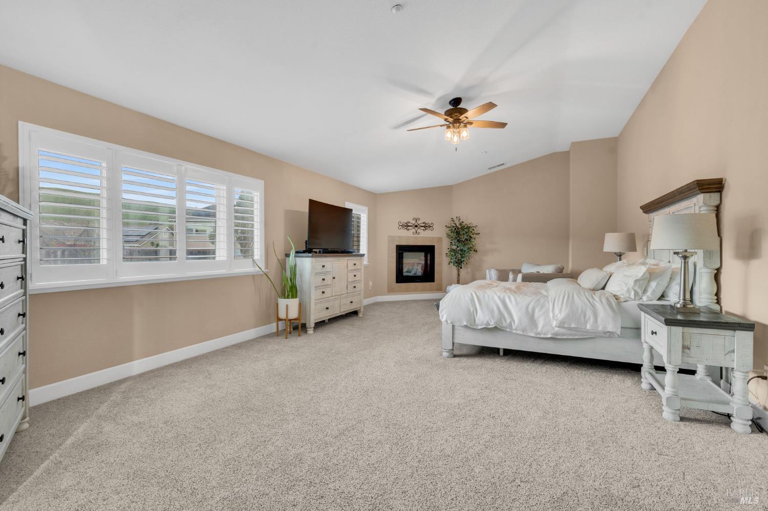 Detail Gallery Image 39 of 72 For 1841 Stockbridge Dr, Fairfield,  CA 94534 - 5 Beds | 4 Baths