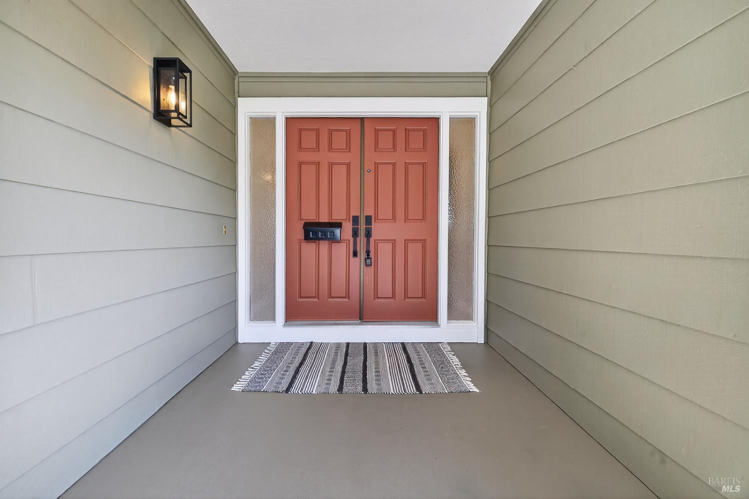 Detail Gallery Image 24 of 65 For 333 Golf Ct, Santa Rosa,  CA 95409 - 3 Beds | 2 Baths