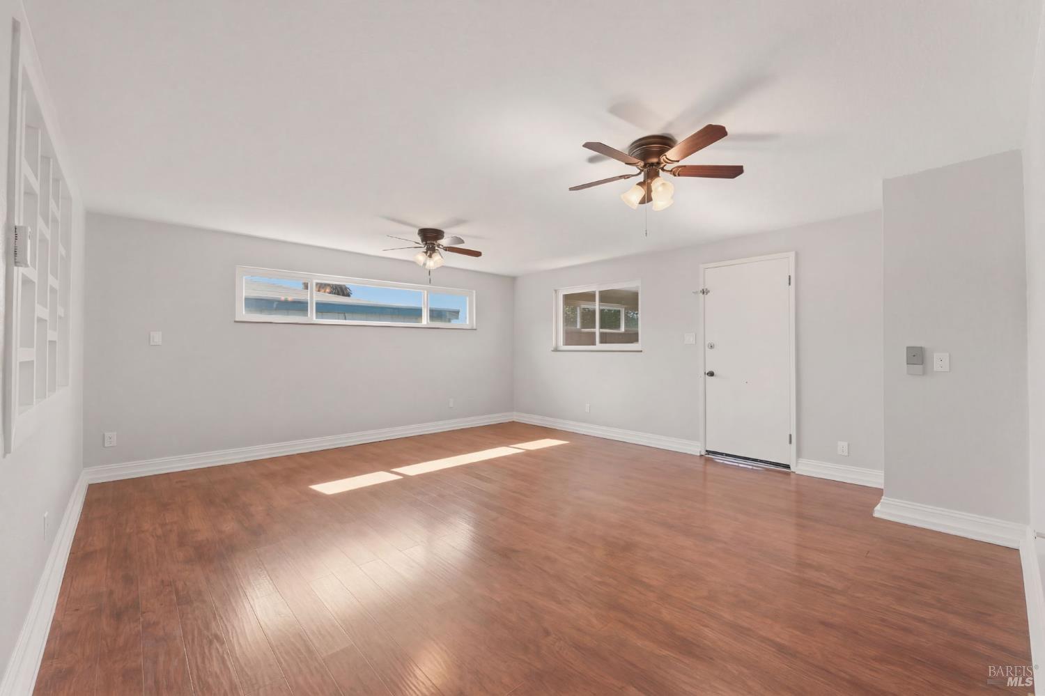 Detail Gallery Image 15 of 43 For 227 Evans Ave, Vallejo,  CA 94590 - 3 Beds | 2 Baths