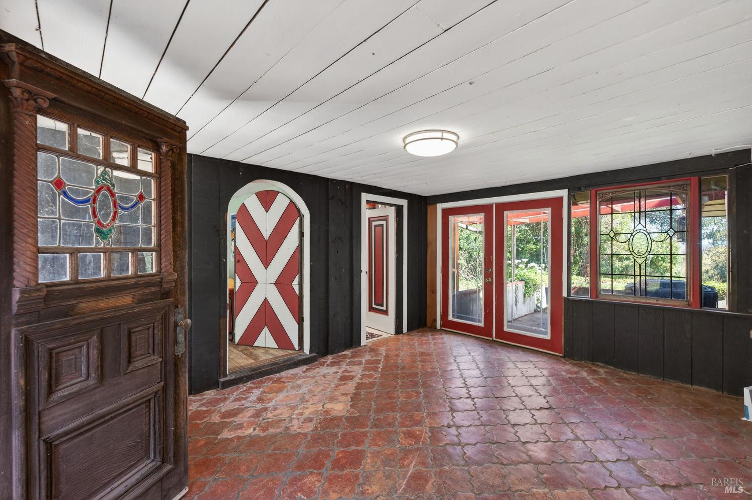 Detail Gallery Image 5 of 50 For 1450 Timberhill Rd, Santa Rosa,  CA 95401 - 6 Beds | 4 Baths