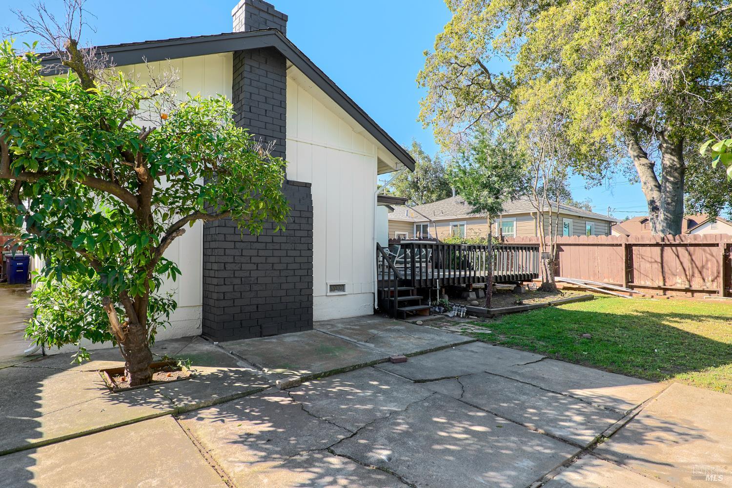 Detail Gallery Image 28 of 28 For 90 Manville Ave, Pittsburg,  CA 94565 - 3 Beds | 2 Baths