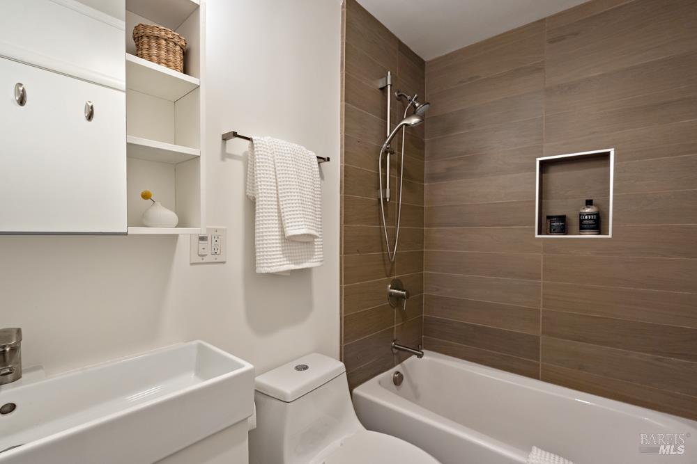 Detail Gallery Image 32 of 60 For 42 Billou St, San Rafael,  CA 94901 - 3 Beds | 2 Baths