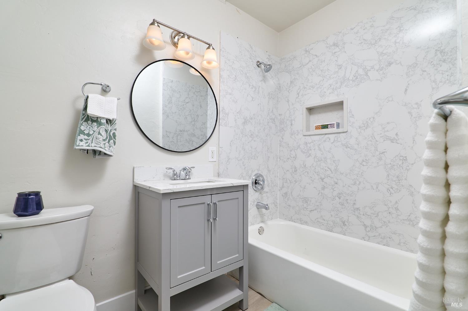 Detail Gallery Image 21 of 28 For 90 Manville Ave, Pittsburg,  CA 94565 - 3 Beds | 2 Baths